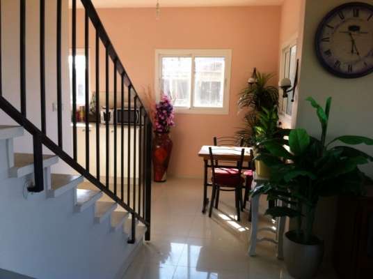 חדרים לפי שעה בשרון 8